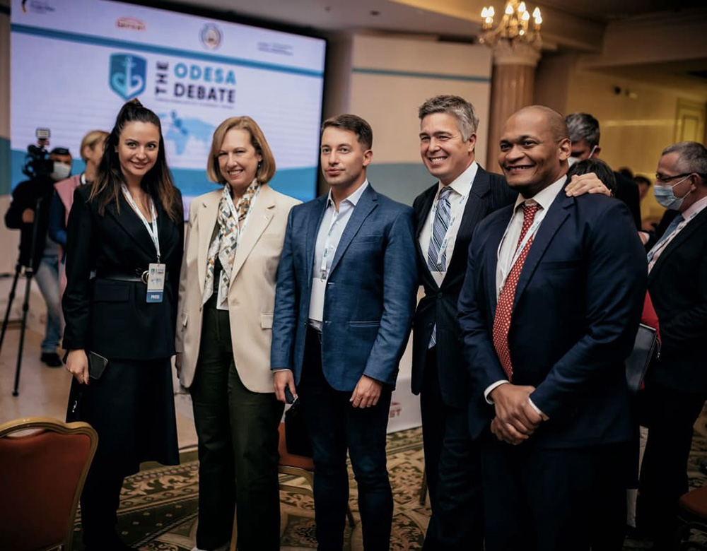 Vielen Dank an Christina Kvien, zeitweilige Geschäftsträgerin der USA in der Ukraine, für ihre Teilnahme am Sicherheitsforum „The Odesa Debate“.